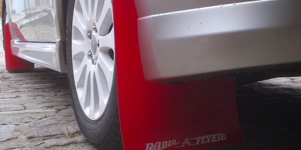 Radio Flyer – Custom automotive decals for mudflaps